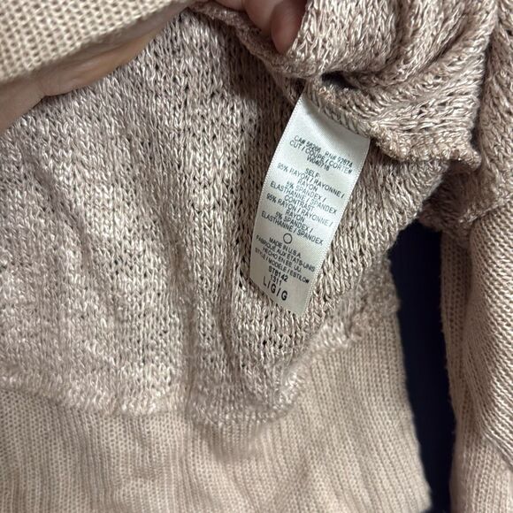 Splendid Lightweight Tan Sweater Size L - Picture 4 of 6